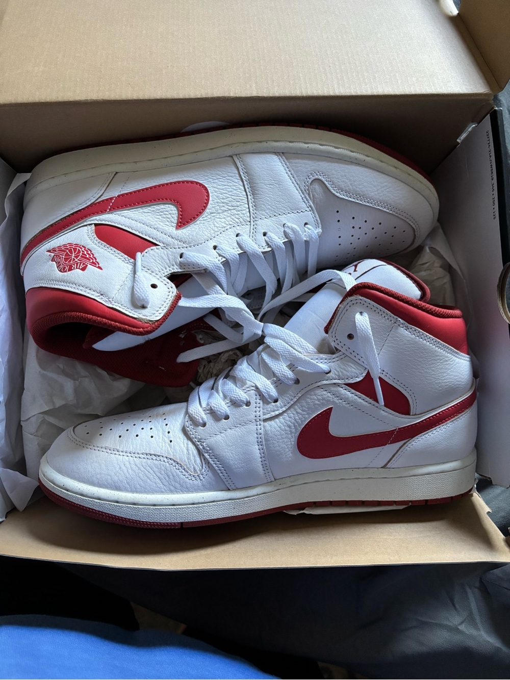Jordan Mens size 12 Dune Red